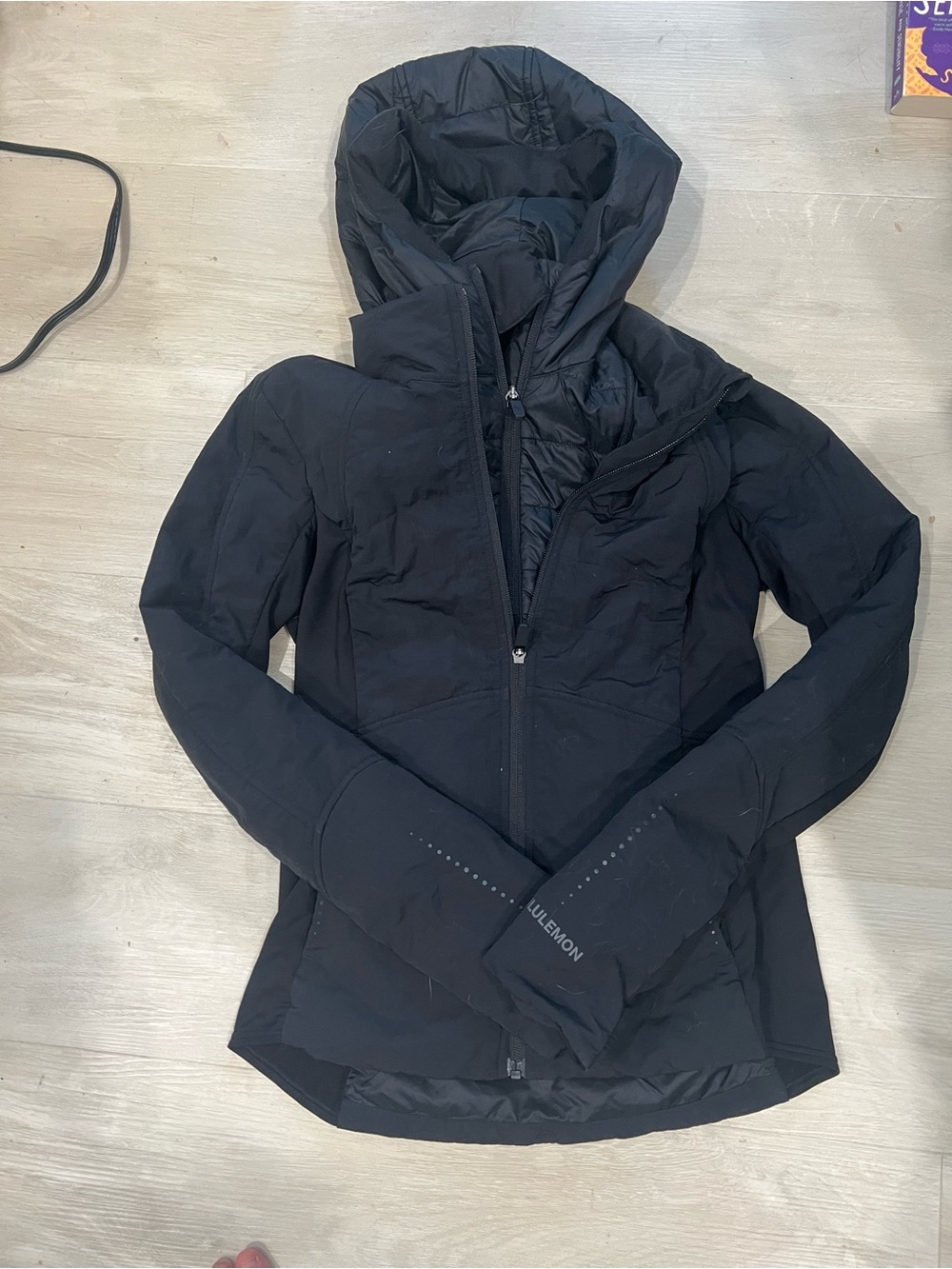 lululemon athletica Women's Black another mile jacket size 4